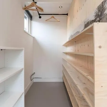 Pakhuis Aan De Zaan * Wormerveer